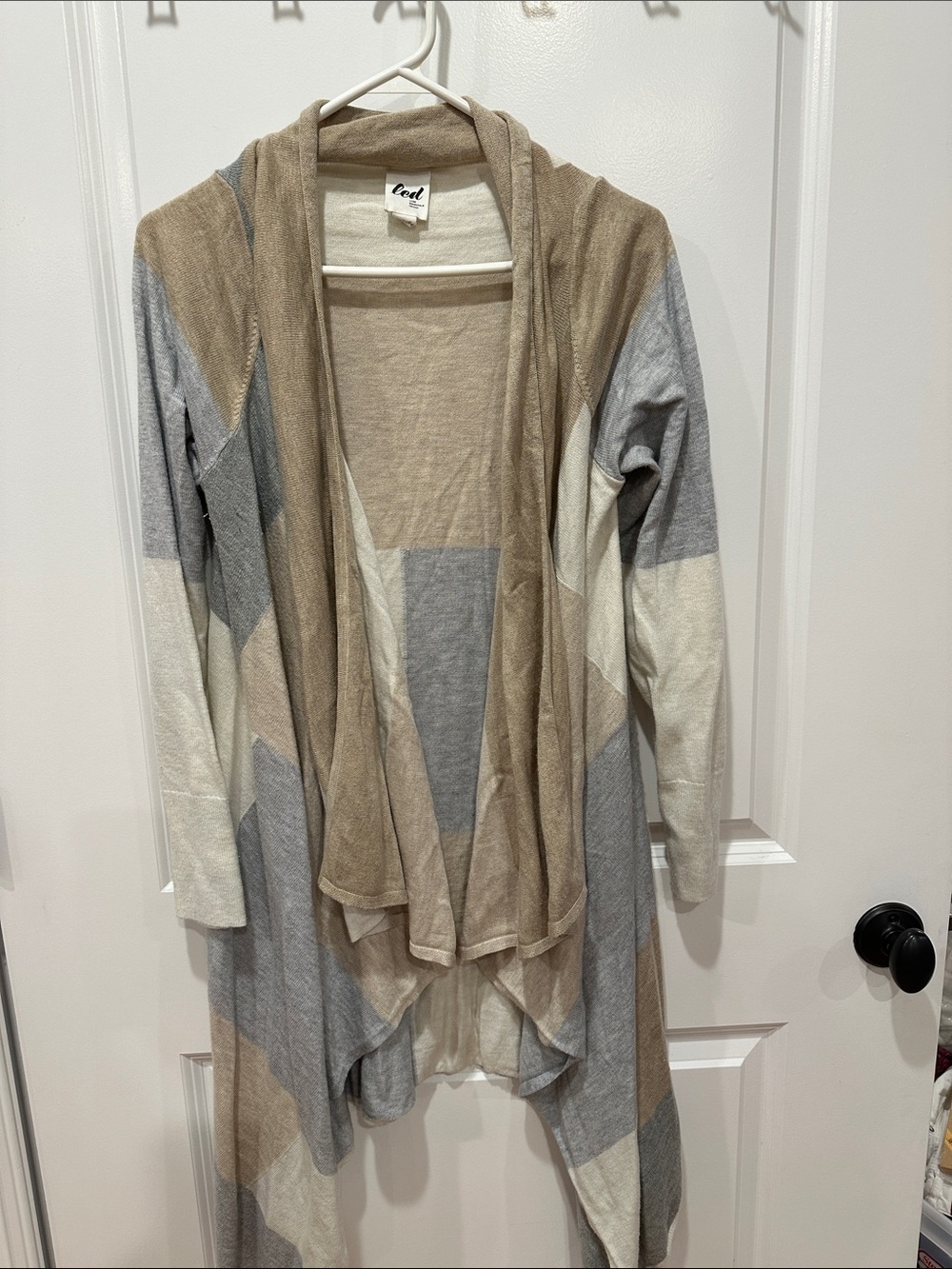 Open-Front Colorblock Cardigan in Taupe, Gray & Cream